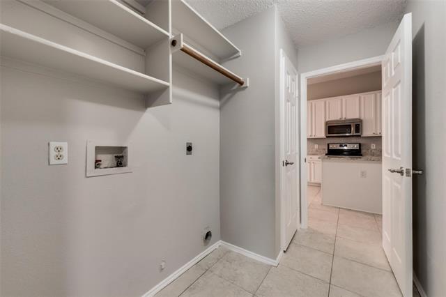 Building Photo - 806 Ashley Ln