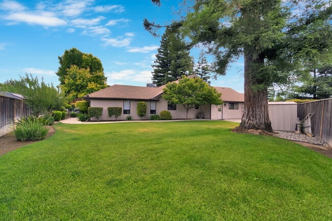 Building Photo - 1607 S Timmy Ave
