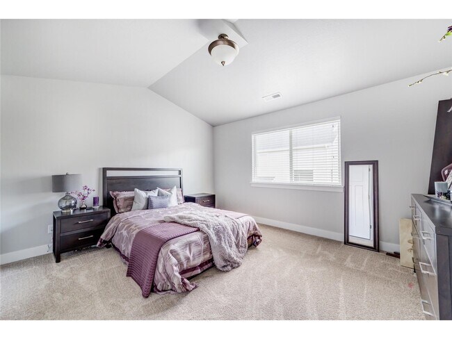 Building Photo - 1577 N 3700 W
