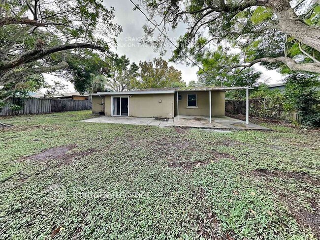 Building Photo - 1309 Tyrone Blvd N