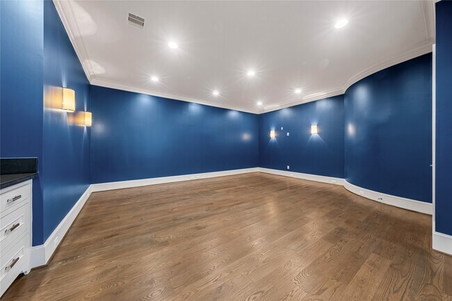 Building Photo - 5307 Huckleberry Ln