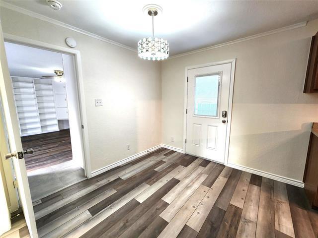 Building Photo - 1401 E Sherman Dr