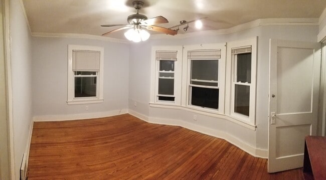 Building Photo - 50 Mission St