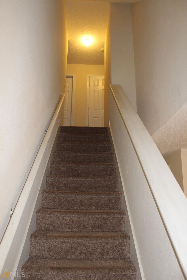 Building Photo - 6008 Creekerton Blvd