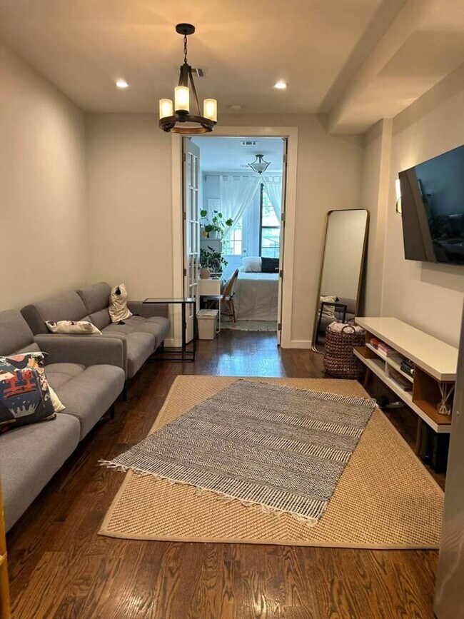 RICHARDSON STREET 26 Richardson St Brooklyn NY 11211 Apartment Finder
