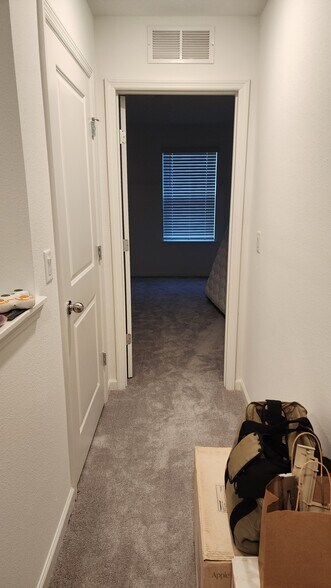 Building Photo - 4386 Leeward Breeze Loop