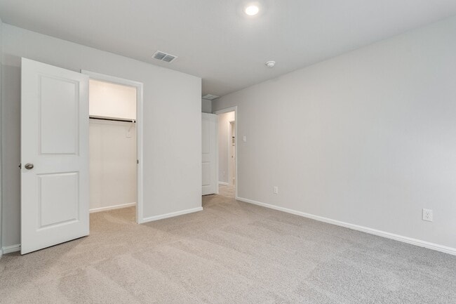 Building Photo - 5812 Harvey Gap Ln