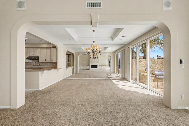 Building Photo - 8407 E Del Camino Dr