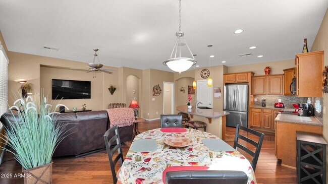 Building Photo - 12975 W Yellow Bird Ln