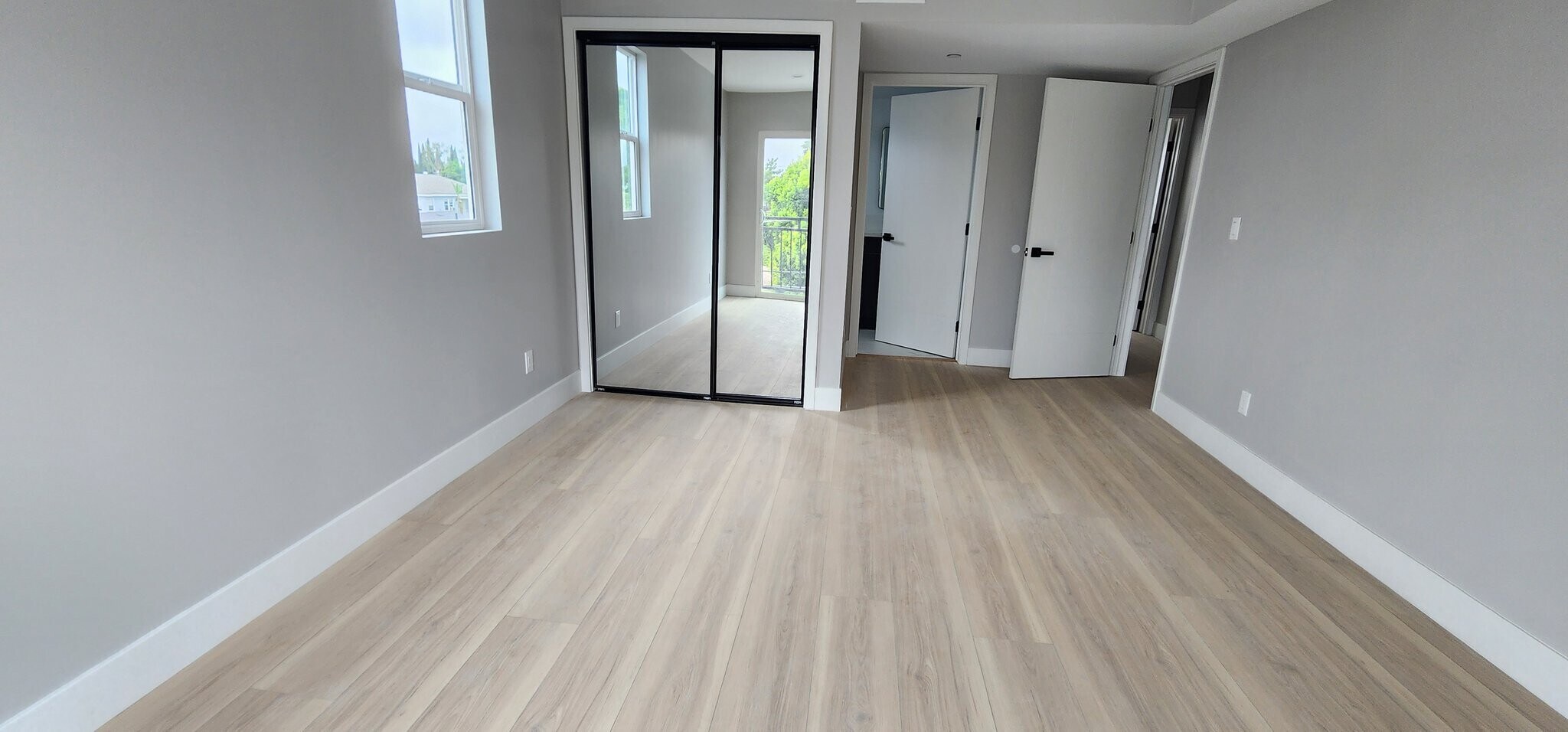 Building Photo - 5729 Klump Ave