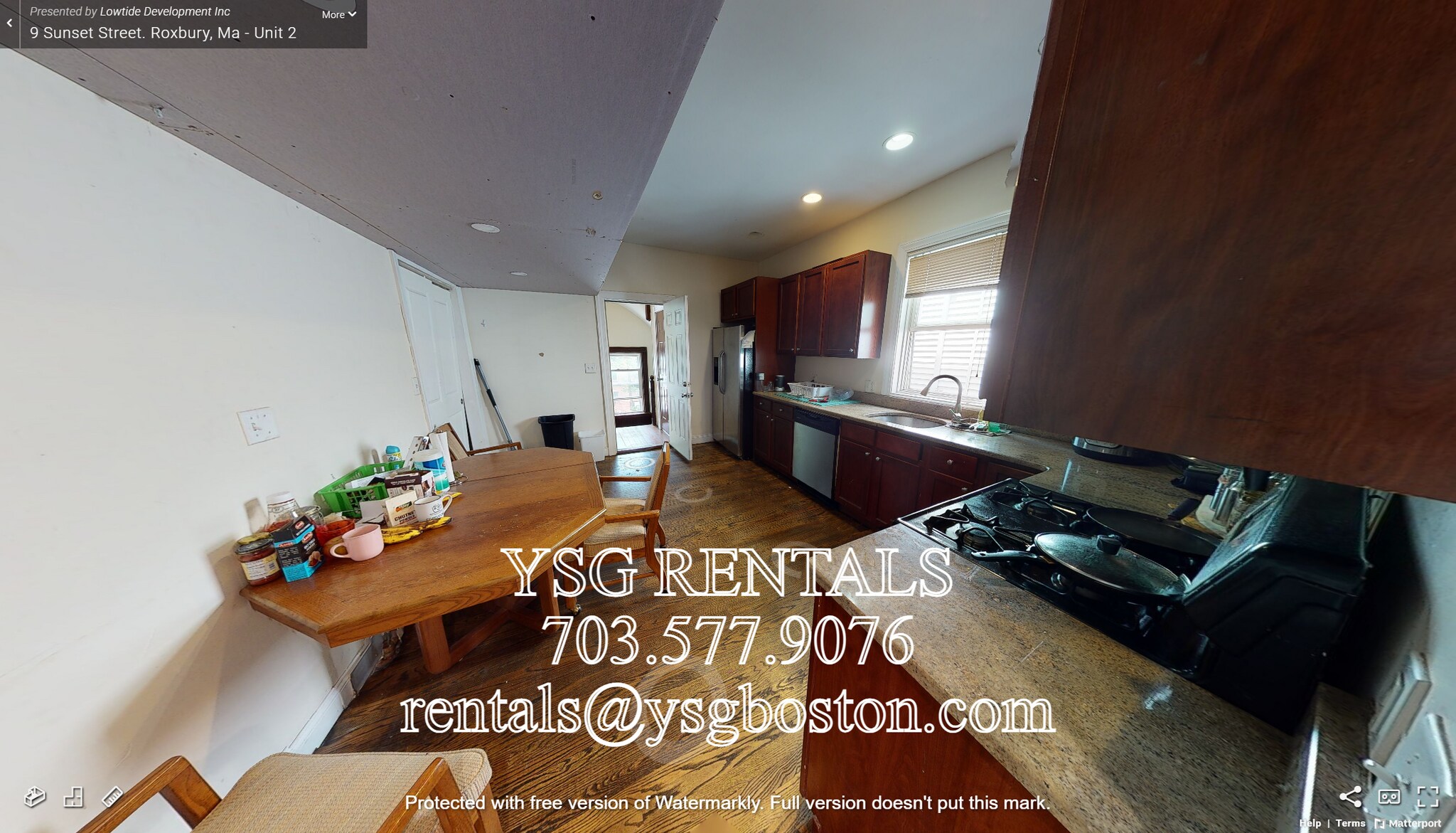 Building Photo - 9 Sunset St