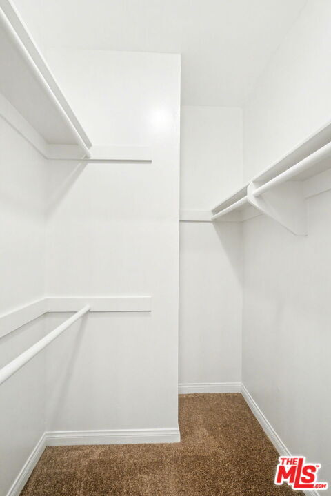 Building Photo - 521 Montana Ave