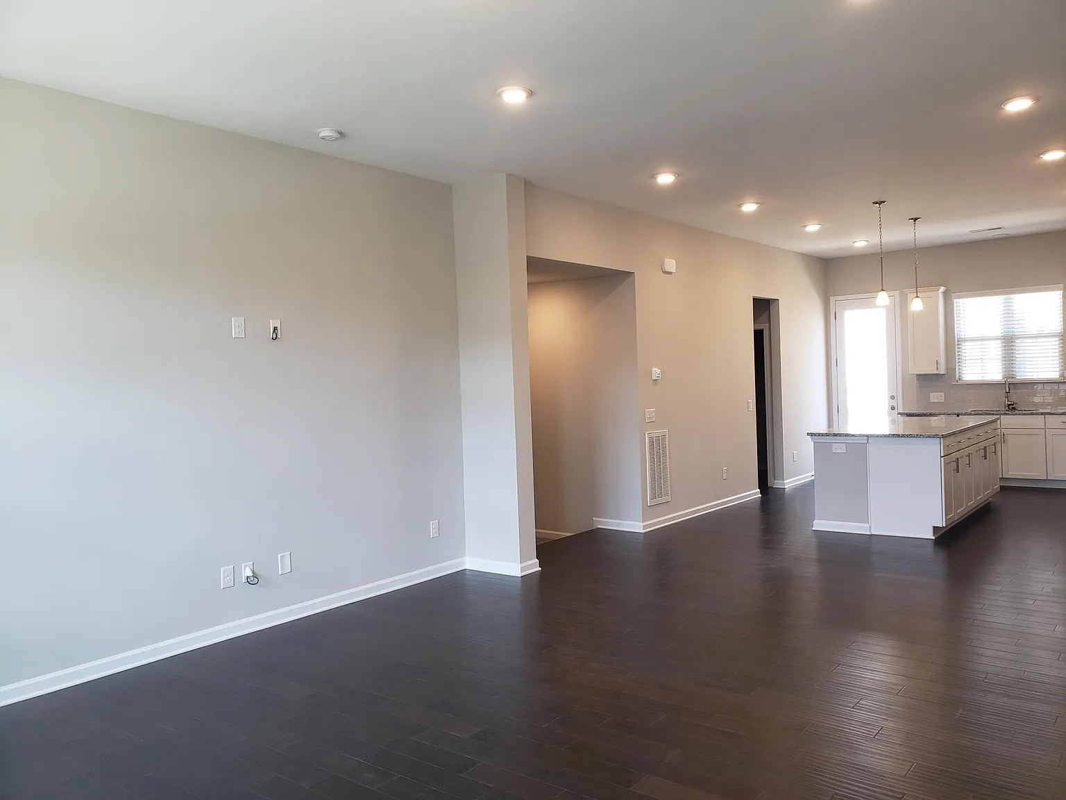 Building Photo - Room in Townhome on Whitby Moore St