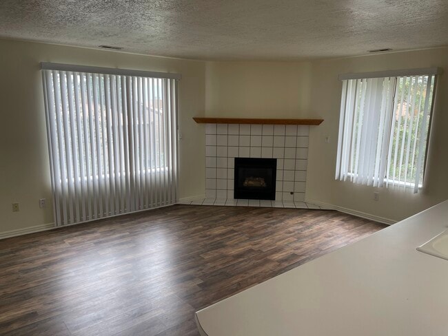 Building Photo - 9213 Jefferson Cove