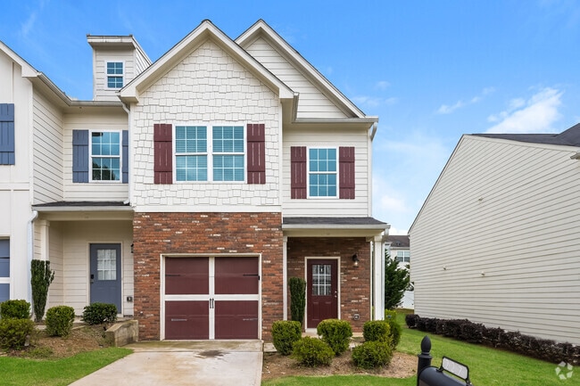 Building Photo - 227 Riley Cir