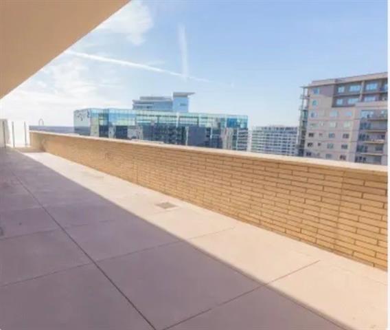 Building Photo - 1700 Cedar Springs Rd