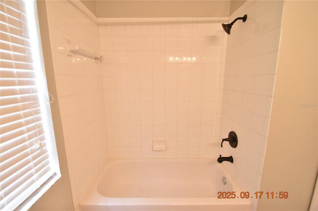 Building Photo - 24806 Black Creek Ct