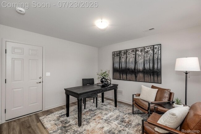 Building Photo - 3032 Hydrangea Ln