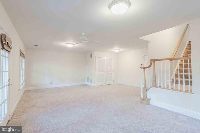 Building Photo - 2303 Sawtooth Oak Ct