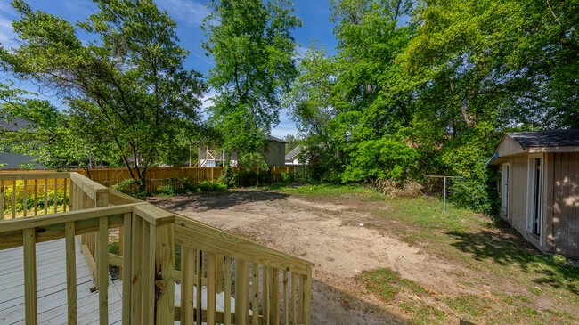 Building Photo - 2807 Beacon Ave