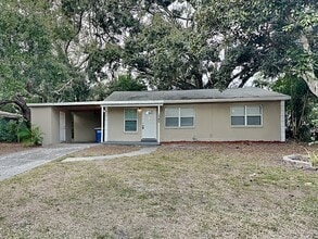 Building Photo - 1348 Overlea St