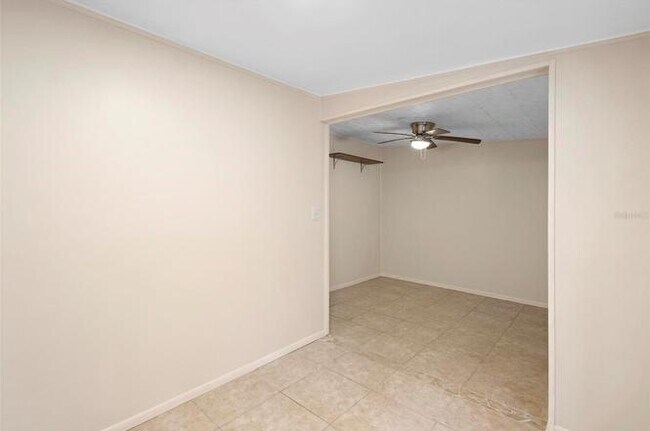 Building Photo - 823 N Arlington Ave