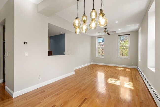 Building Photo - 30 E Concord St