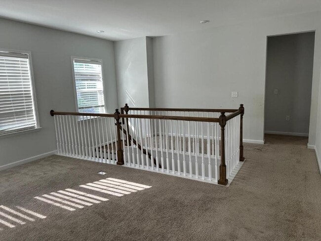 Building Photo - 2997 Farmhouse Dr