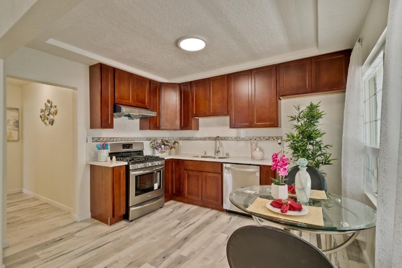 Building Photo - 21214 Montgomery Ave