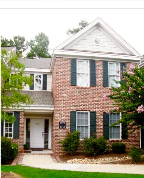 Primary Photo - 1723 Woodbrooke Dr