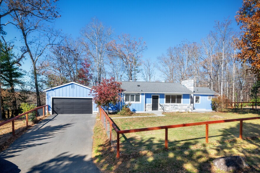 Building Photo - 23 Salem Rd