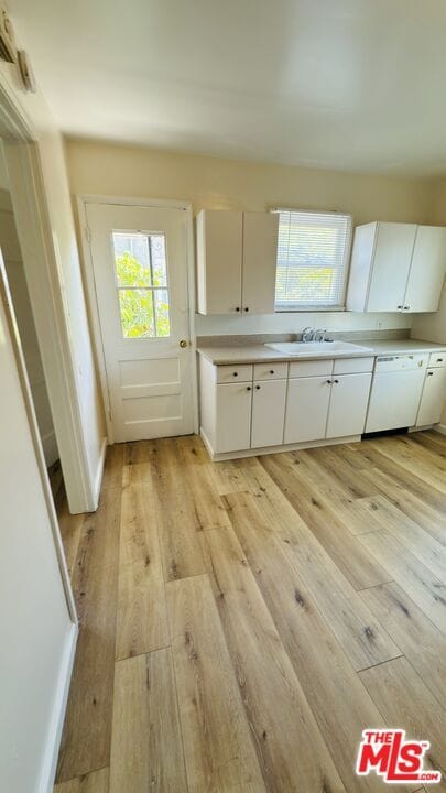 Building Photo - 383 Redondo Ave