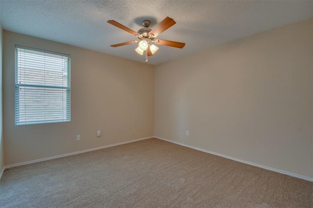 Building Photo - 3833 Foxhound Ln