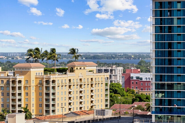 Building Photo - 550 Okeechobee Blvd