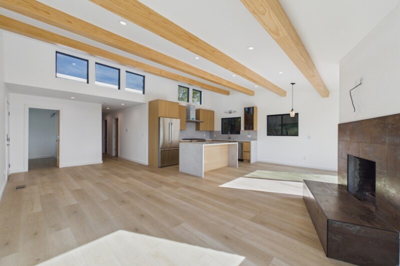 Building Photo - 2282 Whitney Ave