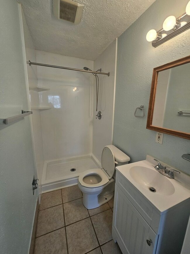 Building Photo - 5458 Celeste View Dr