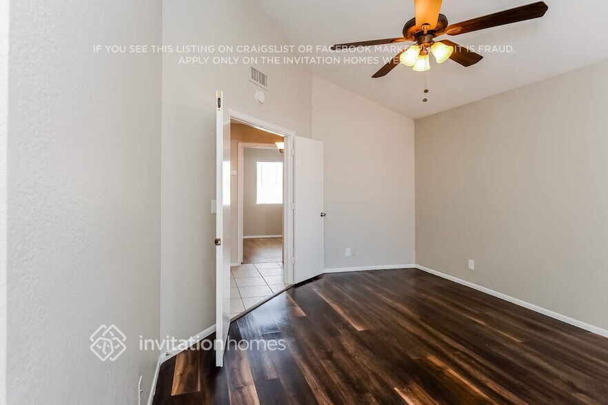 Building Photo - 3431 N Apache Cir