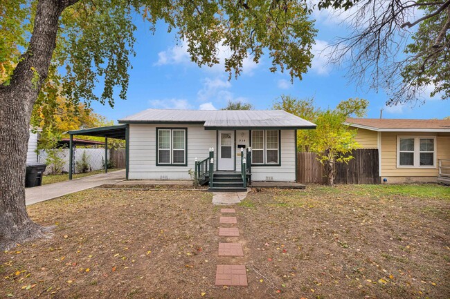 Primary Photo - Cutest rental home in Olmos Park!