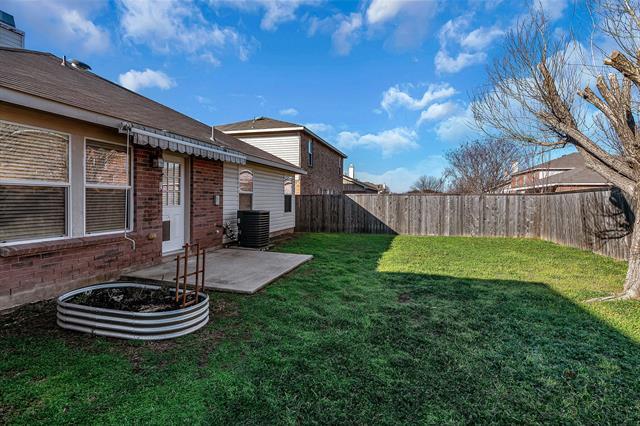 Building Photo - 1817 Kittredge Way