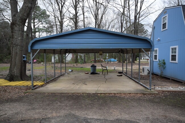 Building Photo - Nice, conveniently located 1 bed home.