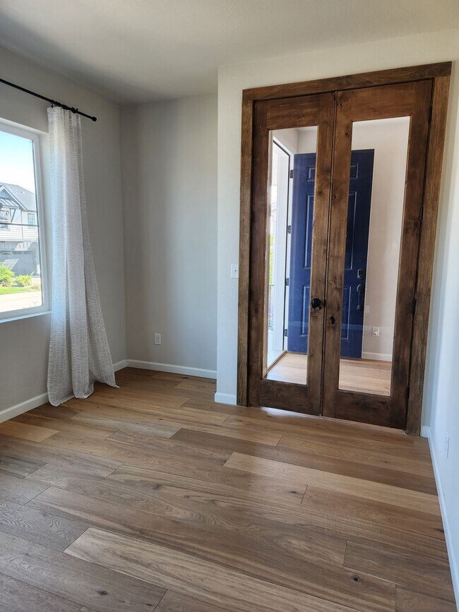Building Photo - Sterling Ranch Home available for move in ...