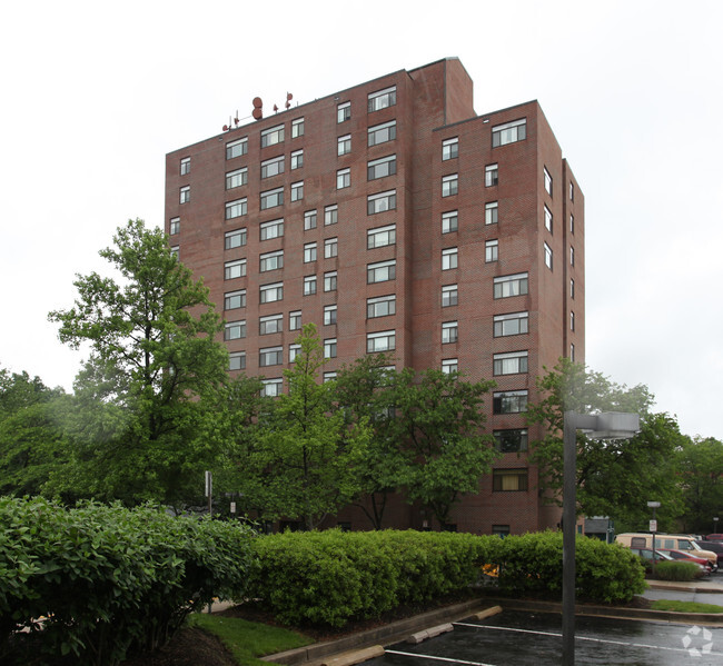 Building Photo - Claiborne Place Apartments