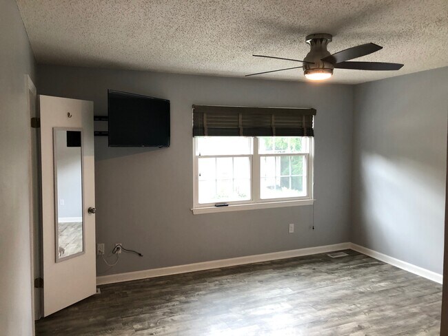 Upstairs Bedroom 1 - 1722 13th Ct S