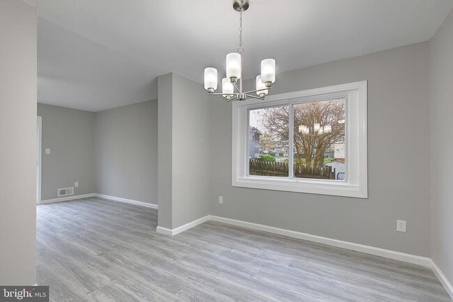 Building Photo - 178 Daimler Dr