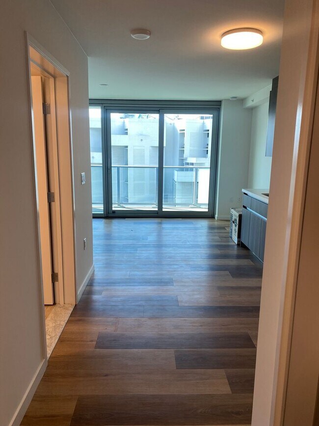 Building Photo - The Park Of Keeaumoku- Newly open condo, S...