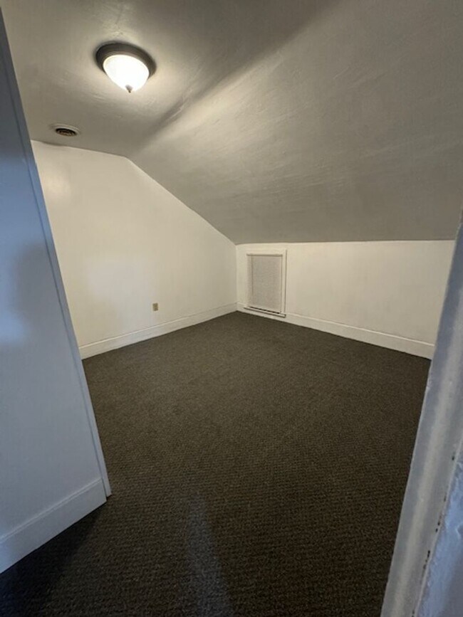 Building Photo - 2nd Ave NW Tripoli