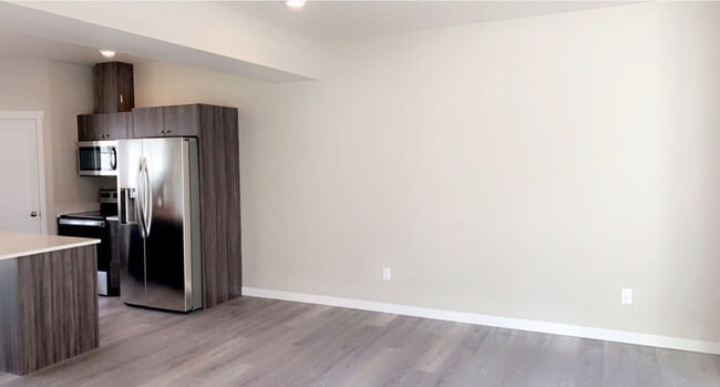 Building Photo - 1804 Eastgate Loop