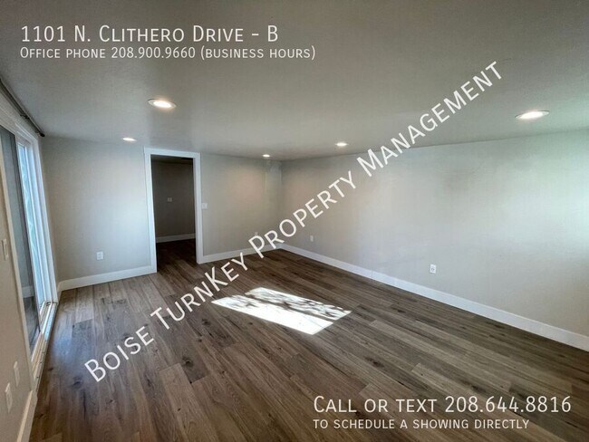 Building Photo - 1101 N Clithero Dr
