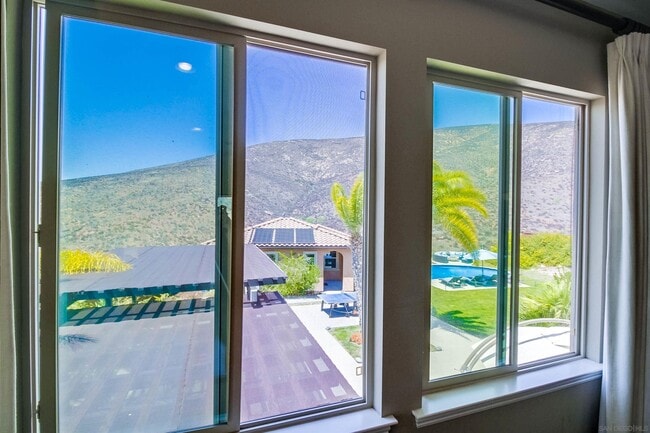 Building Photo - 408 Coastal Hills Dr