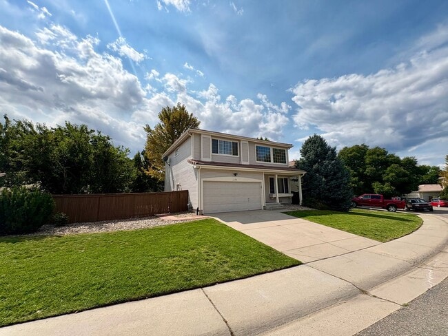 Building Photo - Highlands Ranch 3bed, 3.5 bath